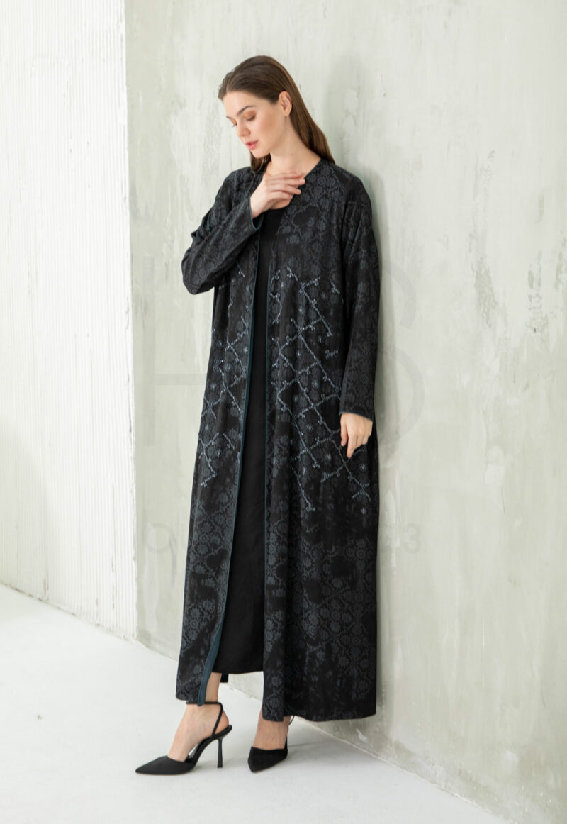 Dark Navy Embroidered Abaya with Geometric Pattern Detail - Image 2